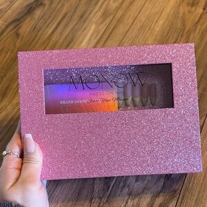 Monow Pink Glitter Press-On Nails